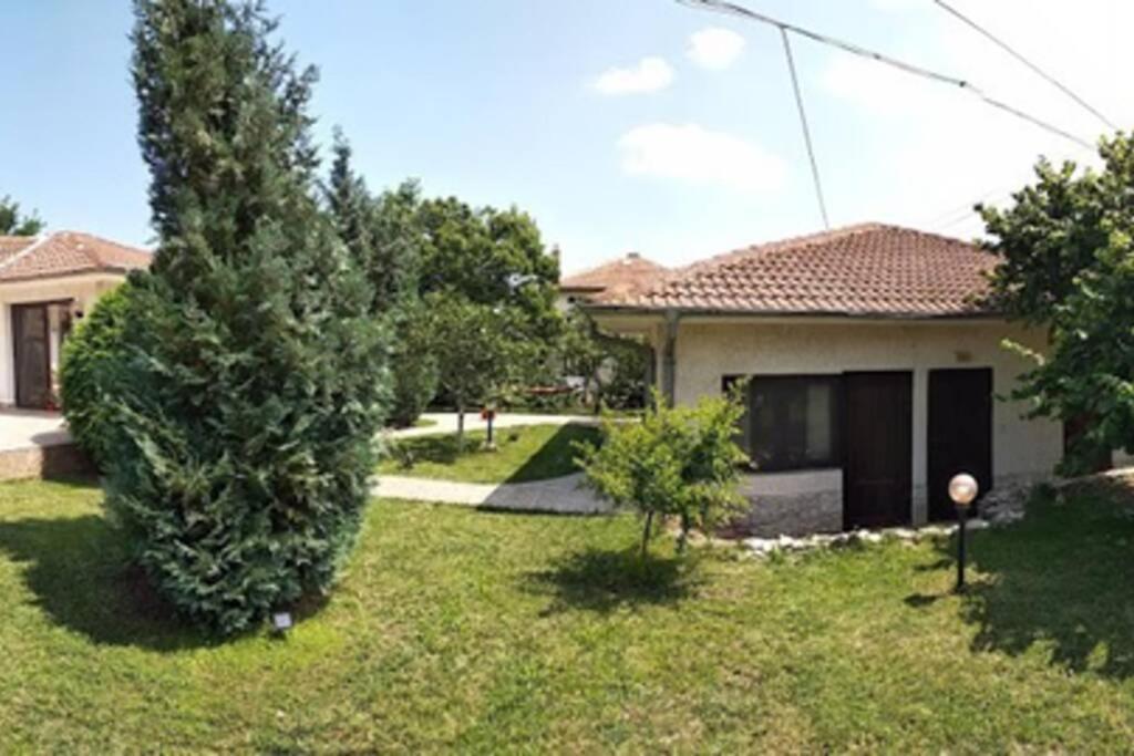 Guesthouse Oasis-Shabla Εξωτερικό φωτογραφία